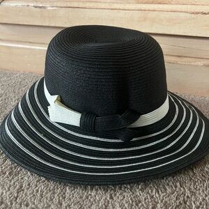 Jeff and Aimy Black and White Striped Hat